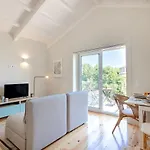 Downtown W/ Balcony * פורטו