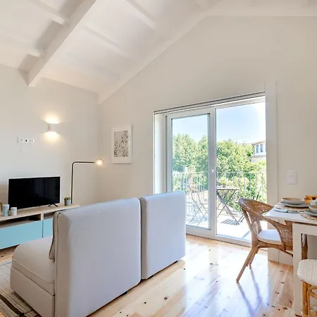 Apartment Downtown With Balcony