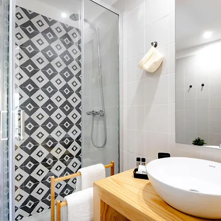Downtown With Balcony Apartment Porto