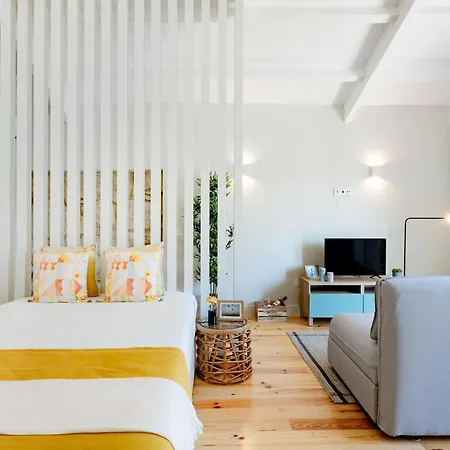Downtown With Balcony Apartment Porto