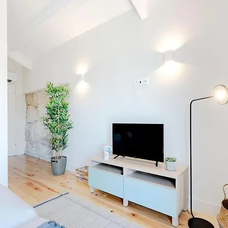 Downtown With Balcony Apartmán *