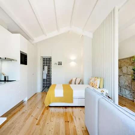 Downtown With Balcony Apartmán Porto