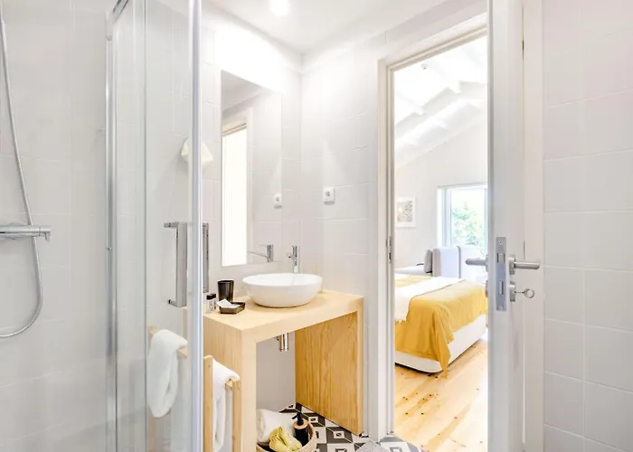 Downtown W/ Balcony * Porto